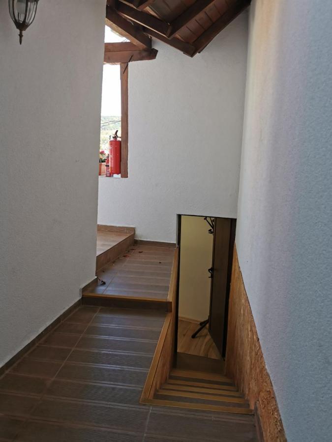 Arts Guest House -Beautiful Villa For 6 Persons เวลีคอเทอร์โนโว ภายนอก รูปภาพ