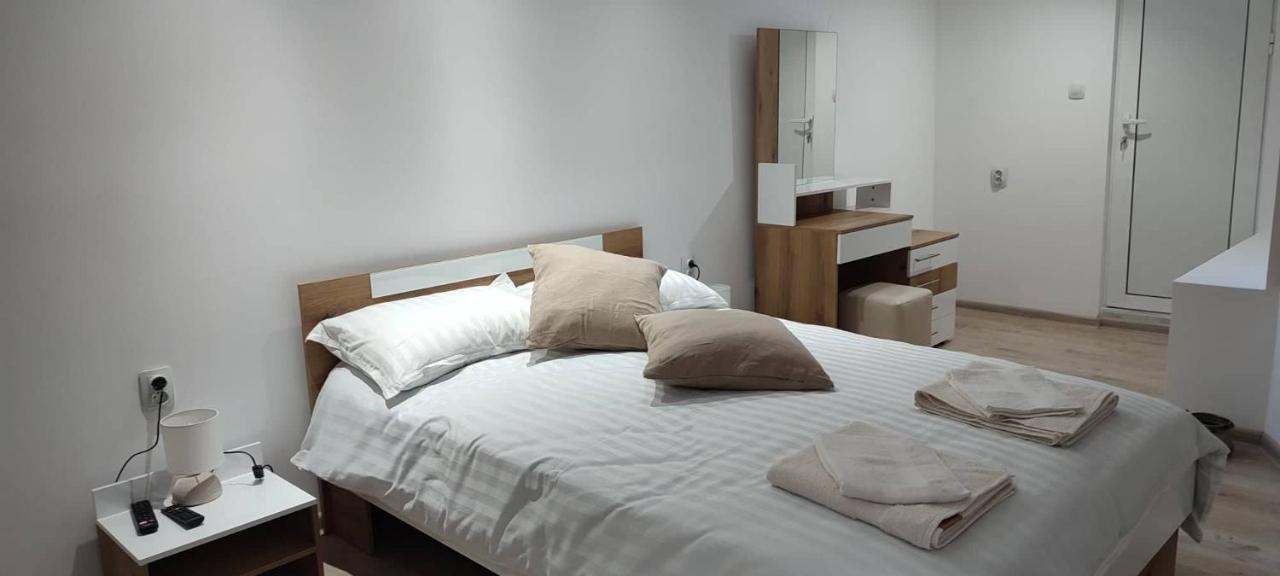 Arts Guest House -Beautiful Villa For 6 Persons เวลีคอเทอร์โนโว ภายนอก รูปภาพ