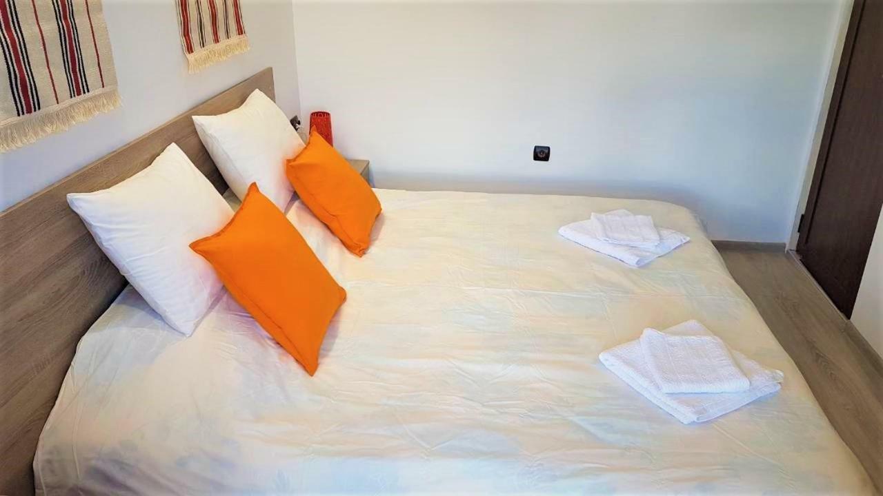 Arts Guest House -Beautiful Villa For 6 Persons เวลีคอเทอร์โนโว ภายนอก รูปภาพ