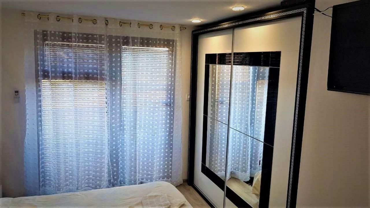 Arts Guest House -Beautiful Villa For 6 Persons เวลีคอเทอร์โนโว ภายนอก รูปภาพ